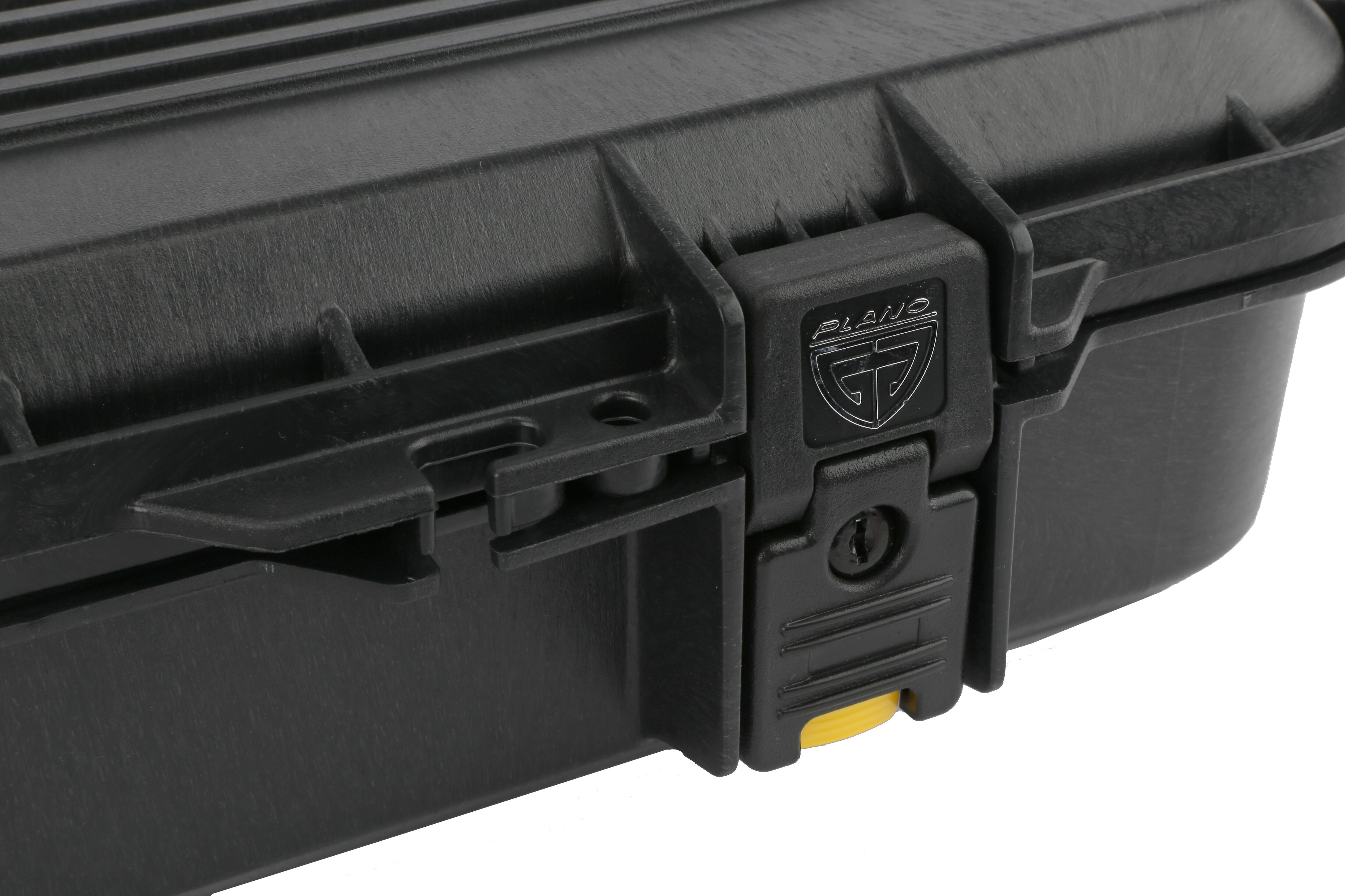 Plano All Weather Rifle / Shotgun Hard Case with Customizable Foam 36