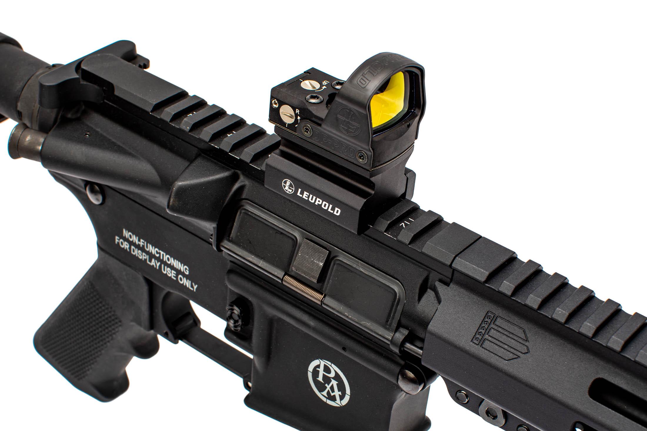 Leupold DeltaPoint Pro Reflex Sight 2.5 MOA Dot with AR Mount 177156